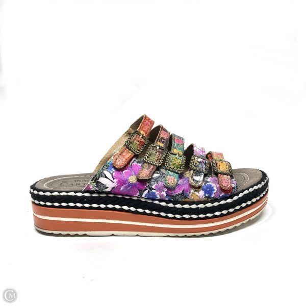 Sandals Flats By Clothes Mentor In Multi-colored, Size: 7 Hot on Sale