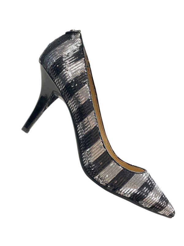 Shoes Designer By Michael By Michael Kors In Black & Silver, Size: 11 Supply