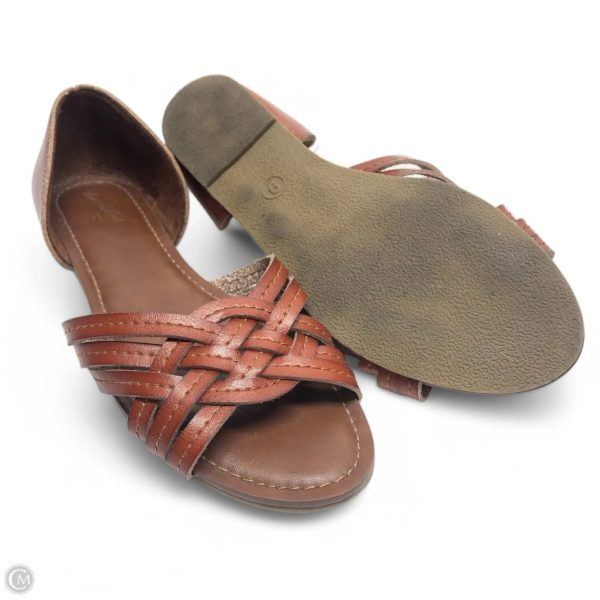 Sandals Flats By Universal Thread In Brown, Size: 9 Cheap - Image 3